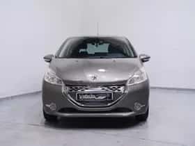 Peugeot 208 (2013) thumbnail 130