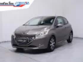 Peugeot 208 (2013) thumbnail 44
