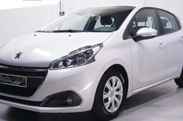 Peugeot 208 (2018) thumbnail 1