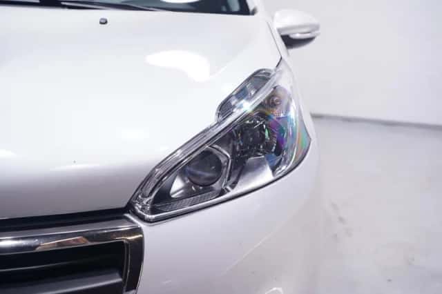 Peugeot 208 (2018) thumbnail 5