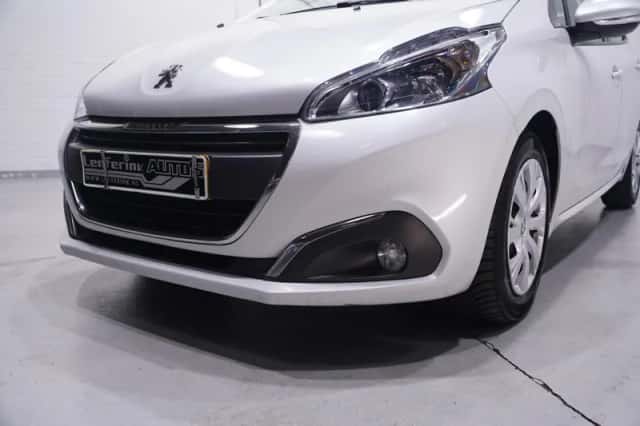 Peugeot 208 (2018) thumbnail 6