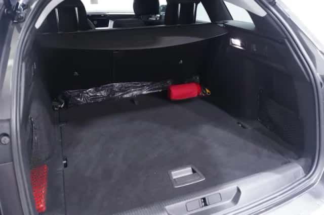 Peugeot 308 (2022) thumbnail 101