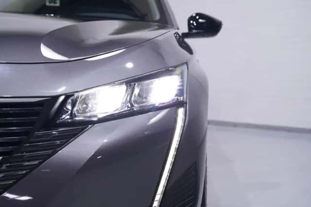 Peugeot 308 (2022) thumbnail 12