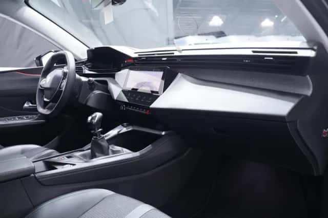 Peugeot 308 (2022) thumbnail 123