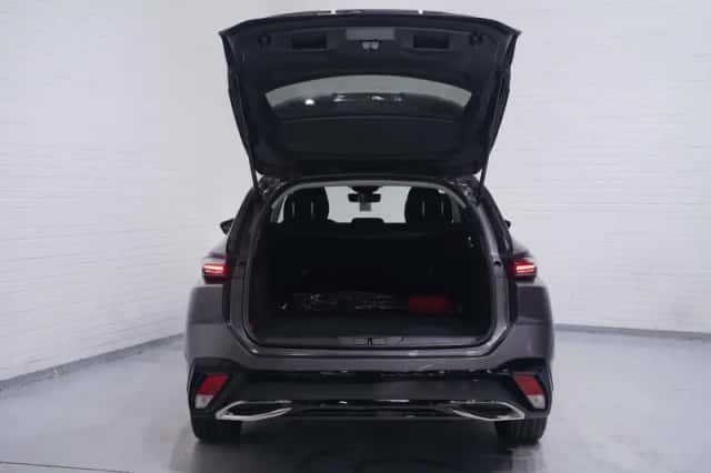 Peugeot 308 (2022) thumbnail 16