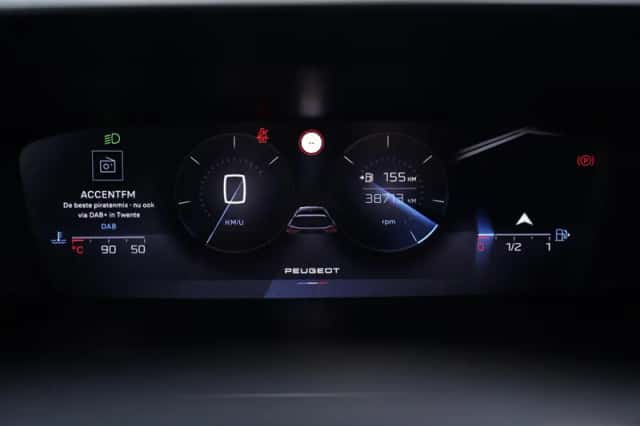 Peugeot 308 (2022) thumbnail 18