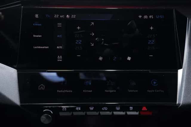 Peugeot 308 (2022) thumbnail 30