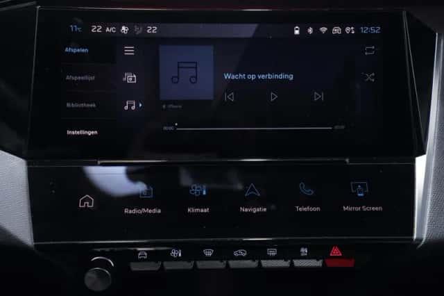 Peugeot 308 (2022) thumbnail 32