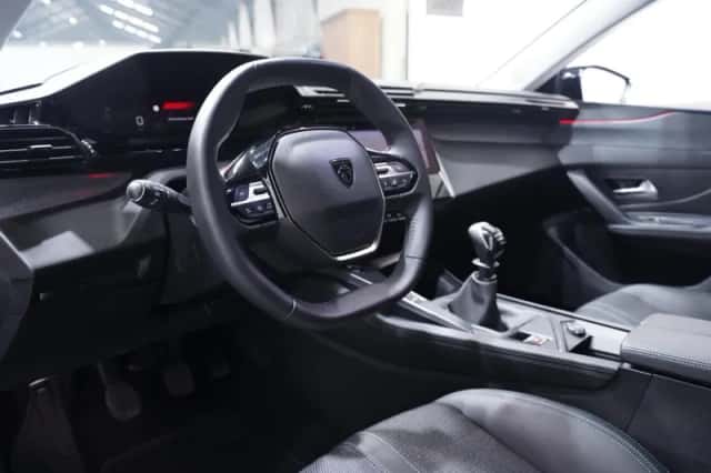 Peugeot 308 (2022) thumbnail 36