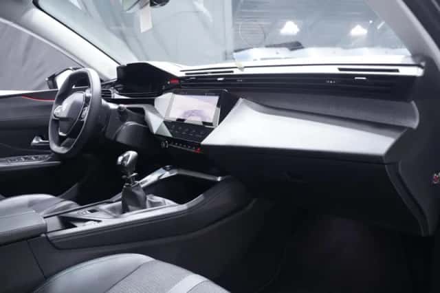 Peugeot 308 (2022) thumbnail 39