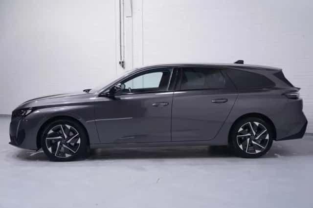 Peugeot 308 (2022) thumbnail 5