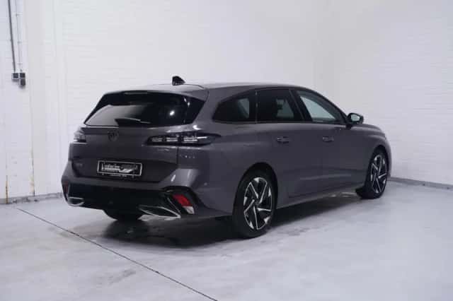 Peugeot 308 (2022) thumbnail 6