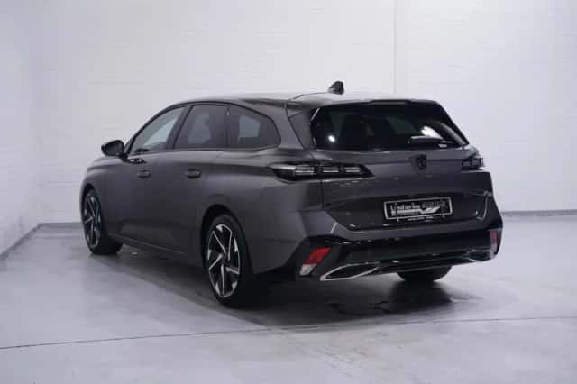 Peugeot 308 (2022) thumbnail 8