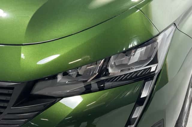 Peugeot 308 (2022) thumbnail 108