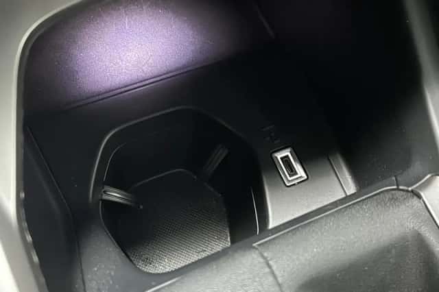 Peugeot 308 (2022) thumbnail 129