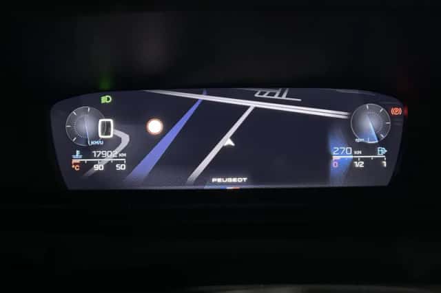 Peugeot 308 (2022) thumbnail 18
