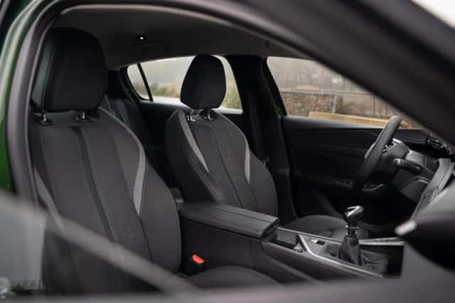 Peugeot 308 (2022) thumbnail 26