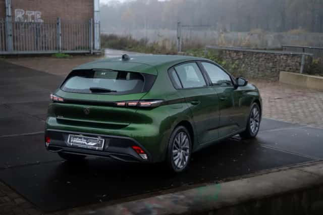 Peugeot 308 (2022) thumbnail 5