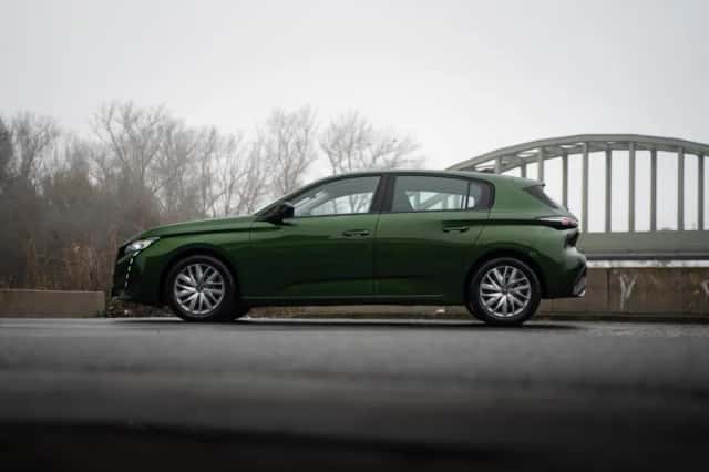 Peugeot 308 (2022) thumbnail 6