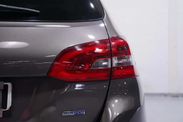 Peugeot 308 (2016) thumbnail 14