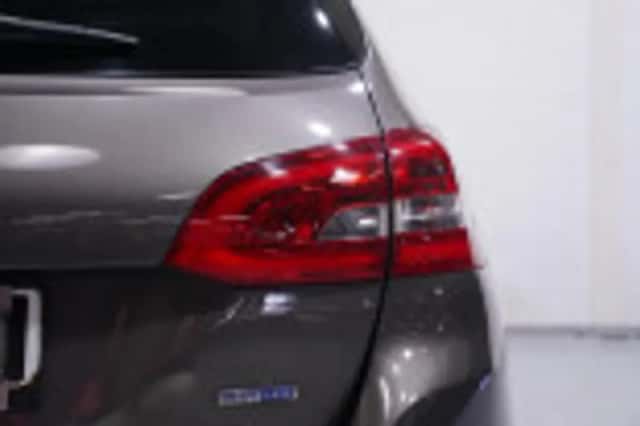 Peugeot 308 (2016) thumbnail 39