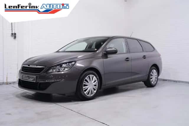 Peugeot 308 (2016) thumbnail 52