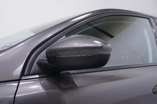 Peugeot 308 (2016) thumbnail 62