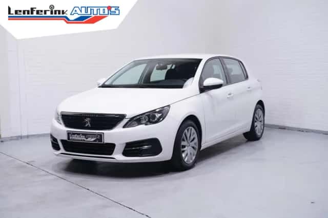 Peugeot 308 (2020) thumbnail 2
