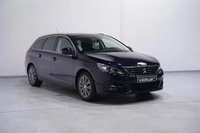 Peugeot 308 (2020) thumbnail 4