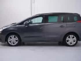 Peugeot 5008 (2011) thumbnail 42