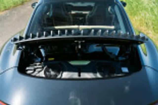 Porsche 911 (2023) thumbnail 113