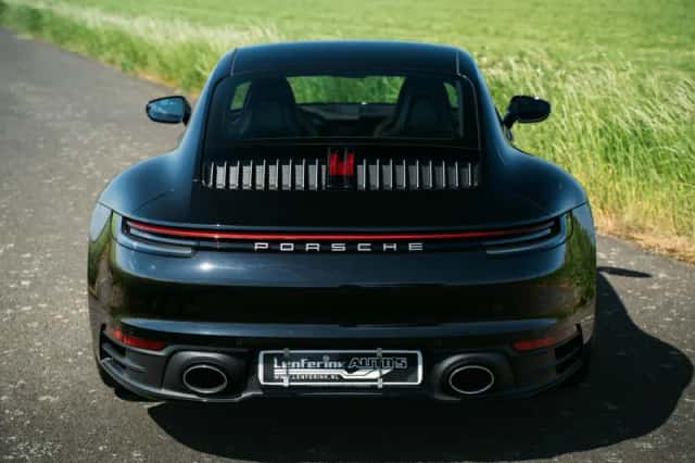 Porsche 911 (2023) thumbnail 146