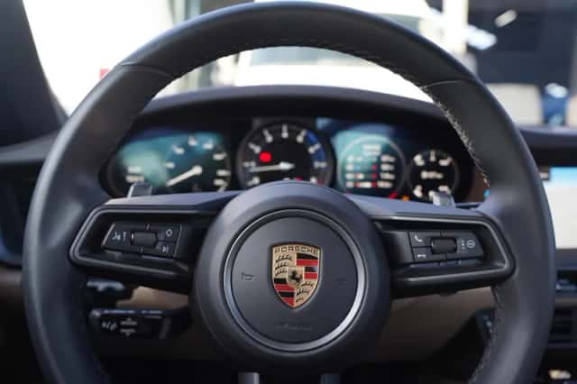 Porsche 911 (2023) thumbnail 157