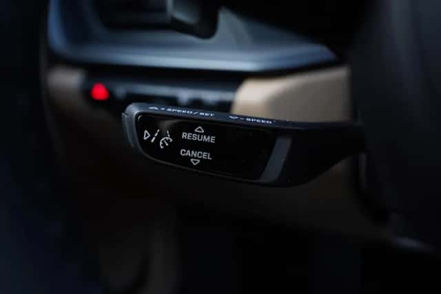Porsche 911 (2023) thumbnail 159