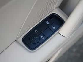 Porsche 911 (2023) thumbnail 171