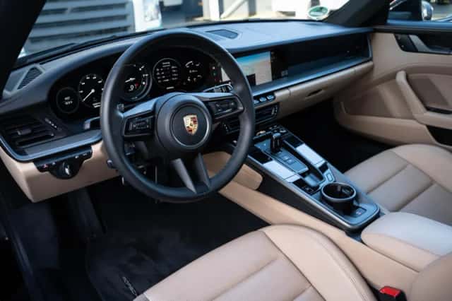 Porsche 911 (2023) thumbnail 173