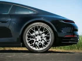 Porsche 911 (2023) thumbnail 179
