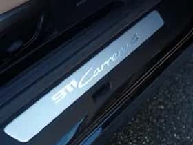 Porsche 911 (2023) thumbnail 34