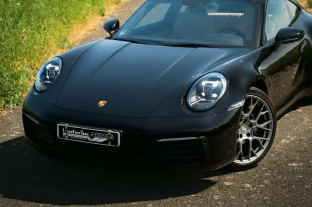 Porsche 911 (2023) thumbnail 10