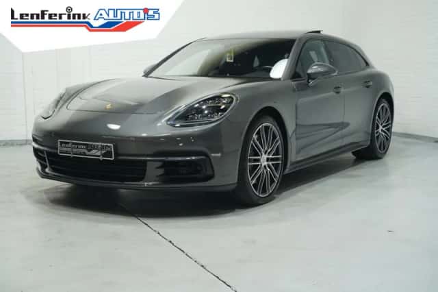 Porsche Panamera (2018) thumbnail 2
