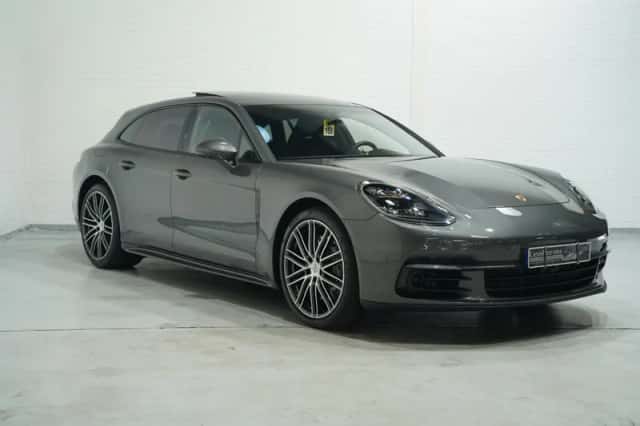 Porsche Panamera (2018) thumbnail 4