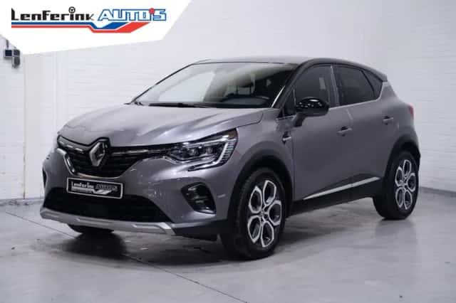 Renault Captur (2024) thumbnail 2