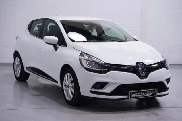 Renault Clio (2019) thumbnail 3