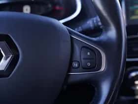 Renault Clio (2019) thumbnail 24