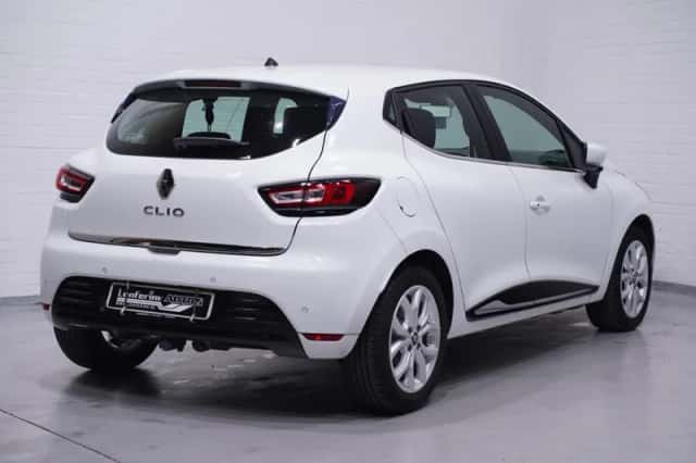 Renault Clio (2019) thumbnail 4