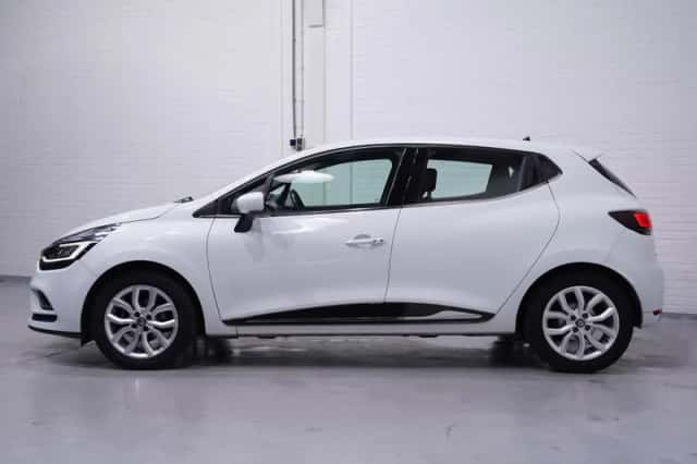 Renault Clio (2019) thumbnail 6