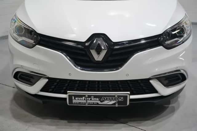 Renault Grand Scenic (2022) thumbnail 11