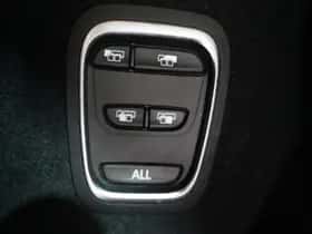 Renault Grand Scenic (2022) thumbnail 21