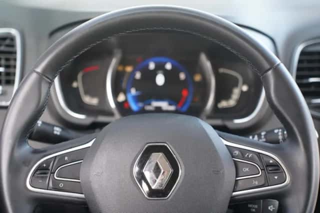 Renault Grand Scenic (2022) thumbnail 23