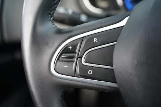 Renault Grand Scenic (2022) thumbnail 24